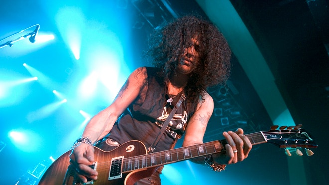 slash guitar.JPG